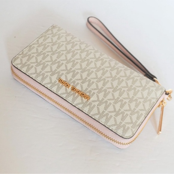 Michael Kors Jet Set Travel Large Logo Continental Wristlet vanilla Powder Blush - Picture 5 of 12